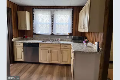 22 S Massachusetts Avenue, Cumberland, MD 21502 - Photo 10