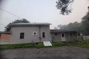 22005 National Pike NE, Flintstone, MD 21530 - Photo 4