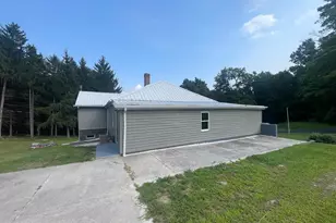13002 Moores Hollow Rd SE, Cumberland, MD 21502 - Photo 4