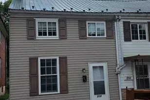 219 Pear St, Cumberland, MD 21502 - Photo 1