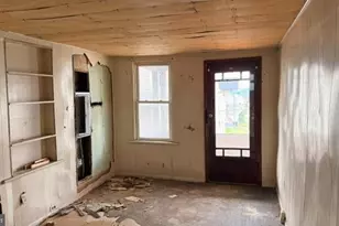 32 W 1st St, Cumberland, MD 21502 - Photo 16