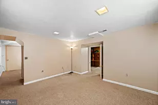 407 Ridgewood Ave, Cumberland, MD 21502 - Photo 8