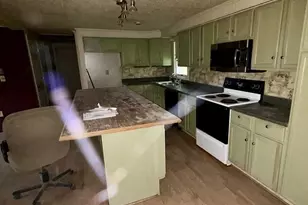 1513 Rosewood St, Cumberland, MD 21502 - Photo 2