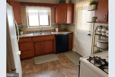 201 E Main Street, Frostburg, MD 21532 - Photo 2
