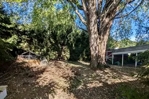 12115 Bowling St, Cumberland, MD 21502 - Photo 8