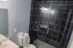 219 Independence St, Cumberland, MD 21502 - Photo 10