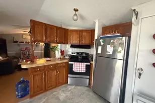 15829 Woodsview Dr SW, Frostburg, MD 21532 - Photo 4