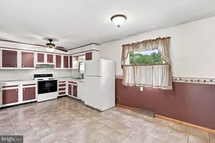 13709 Brant Rd SW, Cresaptown, MD 21502 - Photo 6