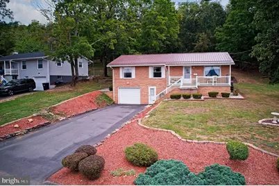 14603 McGill Drive SW, Cresaptown, MD 21502 - Photo 2
