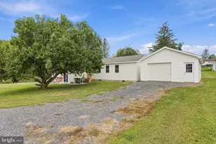 14804 Lone Oak Rd, Cumberland, MD 21501 - Photo 2