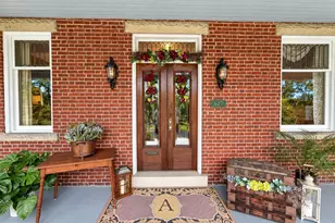 827 Windsor Rd, Cumberland, MD 21502 - Photo 8