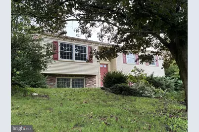 13802 Cardinal Drive SE, Cumberland, MD 21502 - Photo 1