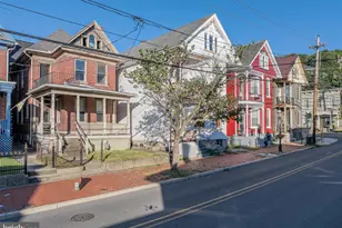 7 Decatur St, Cumberland, MD 21502 - Photo 2