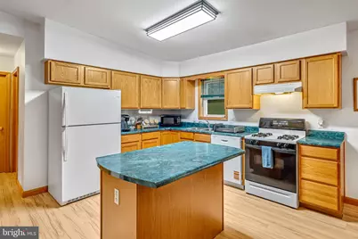 20619 Lord Road SW, Midland, MD 21542 - Photo 10