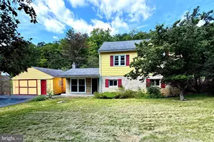 13111 Valley Rd NE, Cumberland, MD 21502 - Photo 2