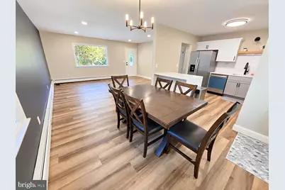 14811 Pershing Street SW, Cresaptown, MD 21502 - Photo 8