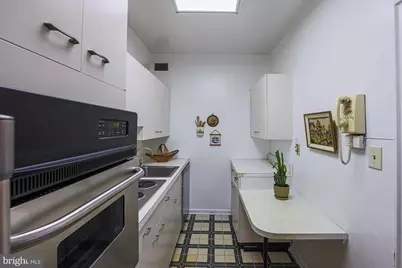 11 Slade #614, Pikesville, MD 21208 - Photo 18