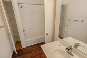 7115 Sandown Cir, Windsor Mill, MD 21244 - Photo 20