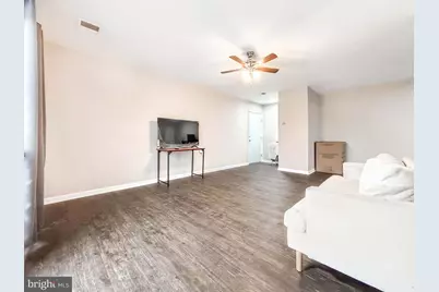 3924 Rolling Road #B-11, Pikesville, MD 21208 - Photo 8