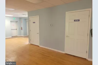 10854 York Road, Cockeysville, MD 21030 - Photo 12