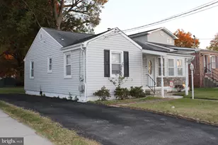 1619 Hopewell Ave, Essex, MD 21221 - Photo 2