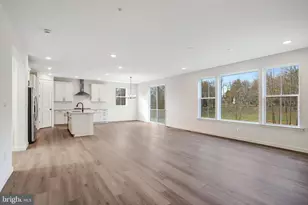 902 Honeyflower Dr, Reisterstown, MD 21136 - Photo 22