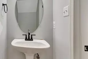 9104 Marlove Oaks Lane, Owings Mills, MD 21117 - Photo 4