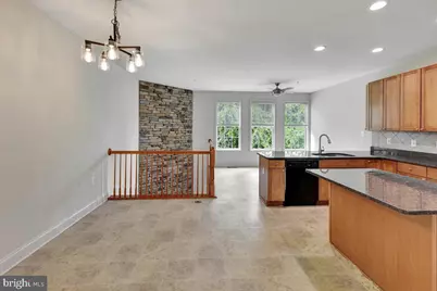 9104 Marlove Oaks Lane, Owings Mills, MD 21117 - Photo 14