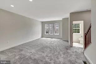 9104 Marlove Oaks Lane, Owings Mills, MD 21117 - Photo 18