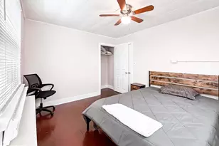 8529 Chestnut Oak Rd, Parkville, MD 21234 - Photo 4