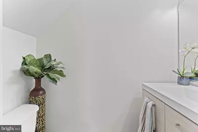 8101 Greenspring Way #8101-E, Owings Mills, MD 21117 - Photo 16