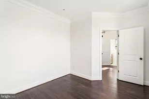 206 Winters Ln, Catonsville, MD 21228 - Photo 8