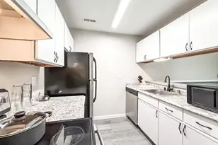 1260 Sugarwood Cir, Essex, MD 21221 - Photo 16