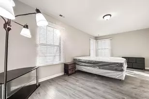 1260 Sugarwood Cir, Essex, MD 21221 - Photo 24