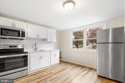 4007 Hollins Ferry Road, Halethorpe, MD 21227 - Photo 14