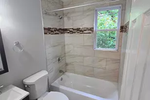 144 Chestnut St, Baltimore, MD 21222 - Photo 10