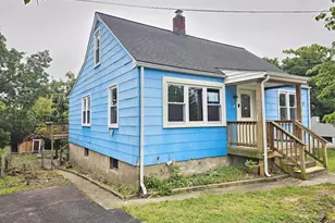 1605 Evergreen Dr, Baltimore, MD 21222 - Photo 1