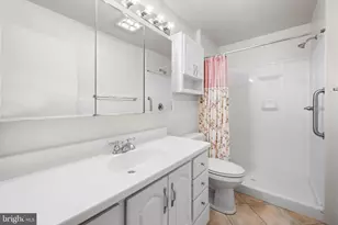 11 Slade Ave, Baltimore, MD 21208 - Photo 18