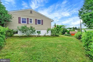9600 Brookbend Rd, Baltimore, MD 21236 - Photo 38