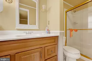 9600 Brookbend Rd, Baltimore, MD 21236 - Photo 28