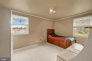 9600 Brookbend Rd, Baltimore, MD 21236 - Photo 30