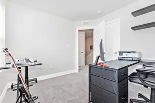 1806 Watermark Wy, Essex, MD 21221 - Photo 32