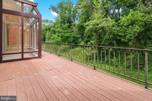 19 Coldwater Ct, Towson, MD 21204 - Photo 32