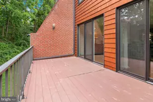 19 Coldwater Ct, Towson, MD 21204 - Photo 36