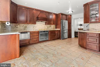 19 Coldwater Court, Towson, MD 21204 - Photo 16