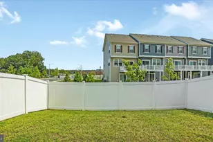 5085 Silver Oak Dr, Rosedale, MD 21237 - Photo 40