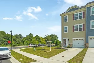 5085 Silver Oak Dr, Rosedale, MD 21237 - Photo 2