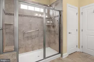 6923 Summit Cir, Towson, MD 21239 - Photo 30