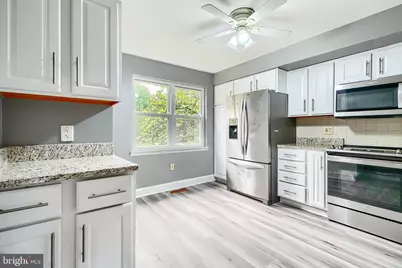 14 Englefield Square, Owings Mills, MD 21117 - Photo 6