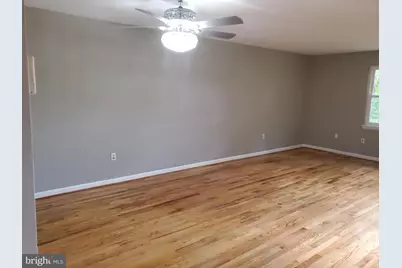 14 Englefield Square, Owings Mills, MD 21117 - Photo 4